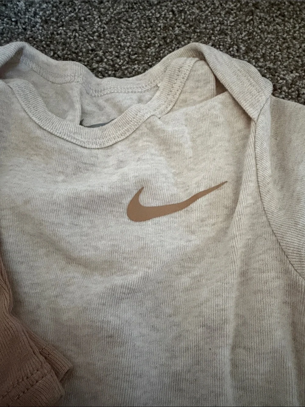 Nike Baby Bodysuit & Pants Set in Beige and Cream